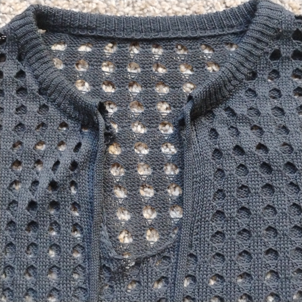 NEW Black Mesh Open‑Knit Layering Top XL — Minimalist, Breezy, Effortless Style - Picture 2 of 4